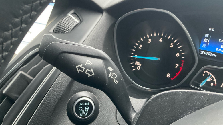 Ford Focus 1.0 EcoBoost 125 Titanium 5dr Petrol Hatchback